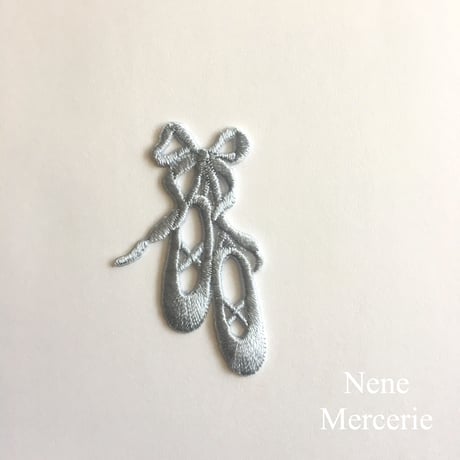 バレエシューズ/ブルー/刺繍アイロンワッペン