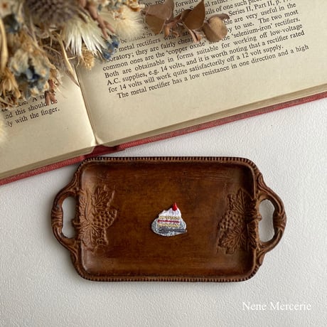 イチゴのケーキ～gâteau fraise～/刺繍アイロンワッペン