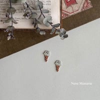 チョコミントのアイスクリーム/ 2枚セット/刺繍アイロンワッペン