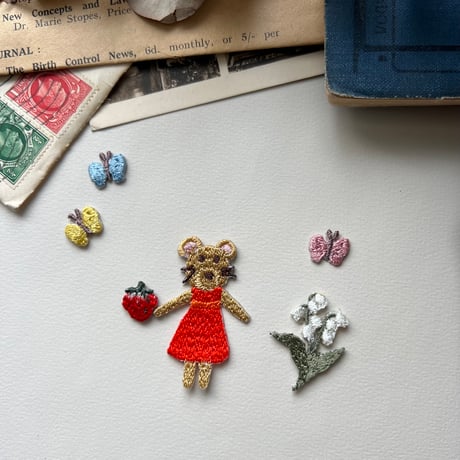 いちご・2個セット /アイロンワッペン/刺繍