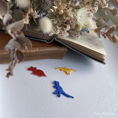 恐竜/ 3枚セット/刺繍アイロンワッペン