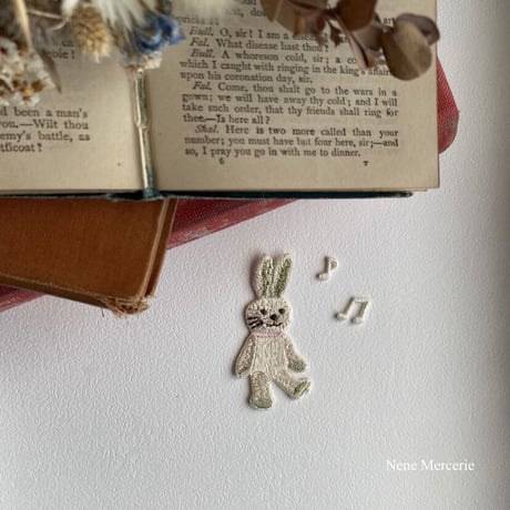 音符ホワイト/ 2種類2枚セット/刺繍アイロンワッペン