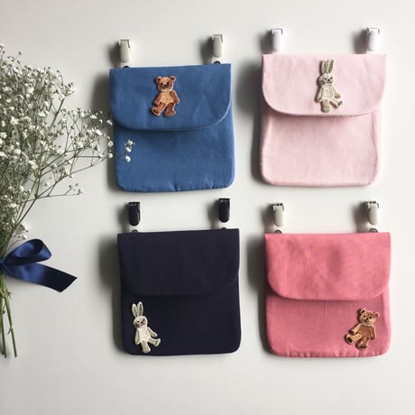 ウサギのEmma（エマ）ちゃん/刺繍アイロンワッペン