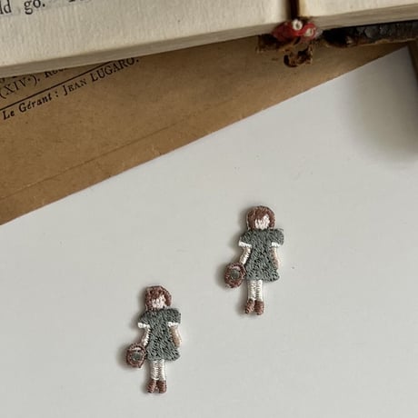 〈暮らしシリーズ〉お出かけ/2枚セット/刺繍アイロンワッペン
