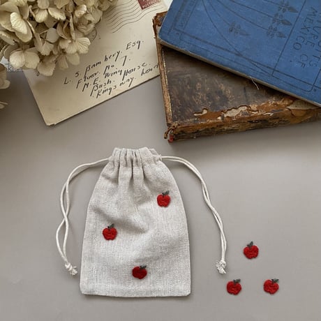 りんご/２枚セット/刺繍アイロンワッペン