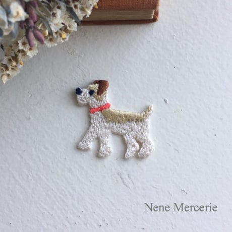 テリア　クレアちゃん/レッド/刺繍アイロンワッペン