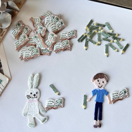 文具セット/ 本と鉛筆の2枚セット/刺繍アイロンワッペン