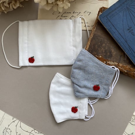 りんご/２枚セット/刺繍アイロンワッペン
