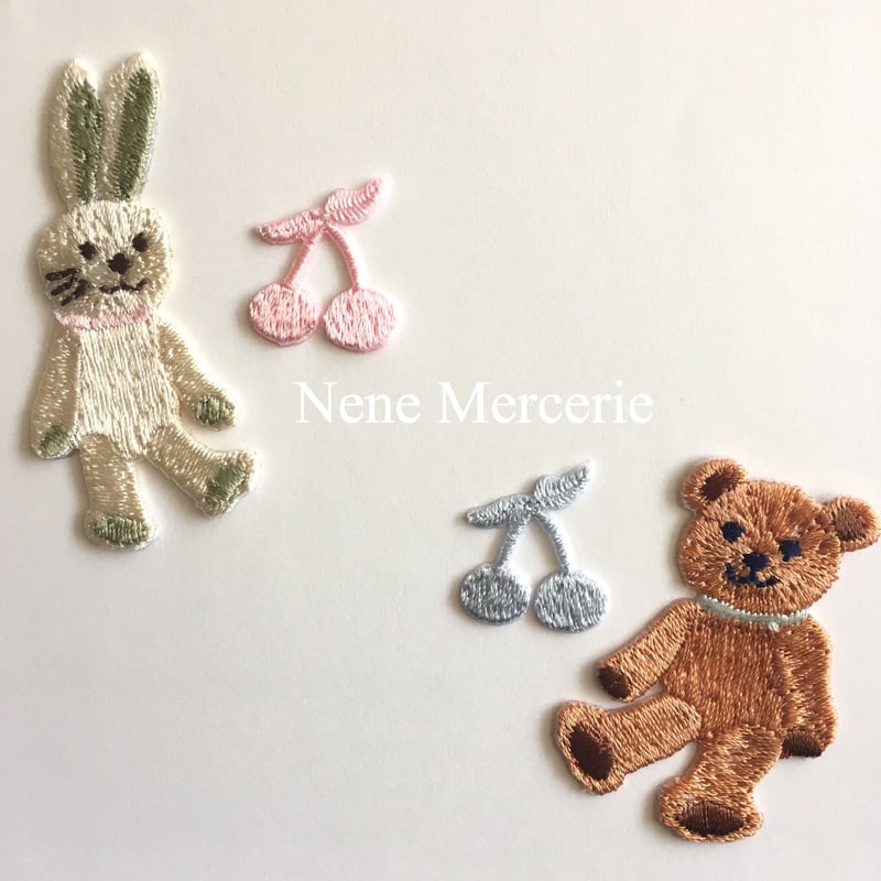 珍品 ベスト ワッペン 3点セット ポンチョ さくらんぼ/ブルー/3枚セット/刺繍アイロンワッペン | ネネメルスリー