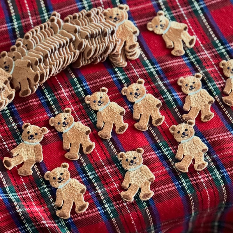 クマのLouis（ルイ）くん/刺繍アイロンワッペン | ネネメルスリー