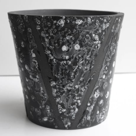 ＜ceramic pot ＞√ROOT MattBlack+W type_UK01