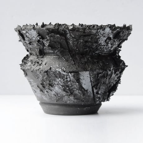 ＜ceramic pot ＞√ROOT   Metallic type +drip+Secret logo_B2