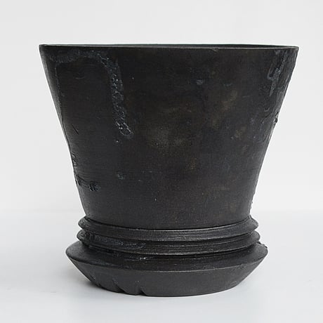 ＜ceramic pot ＞ GRAFFITI  Matt Black type_GA02