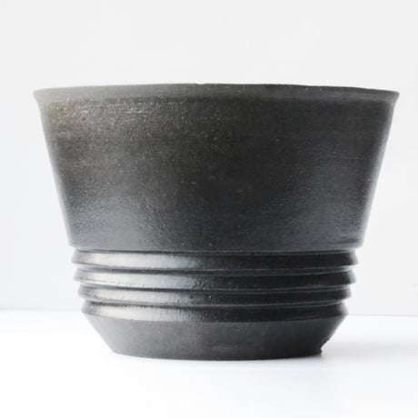 <ceramic pot ＞ SHARP EDGE  Matt Black type+drip_SH_D