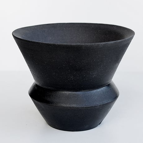 ＜ceramic pot＞SHARP EDGE Matt Black type_KL09