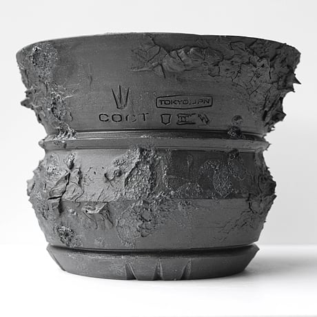 ＜ceramic pot ＞ GRAFFITI  Matt Black type_UC06