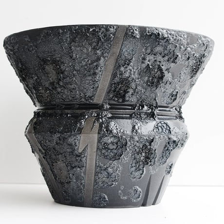 ＜ceramic pot ＞√ROOT MattBlack_UK06
