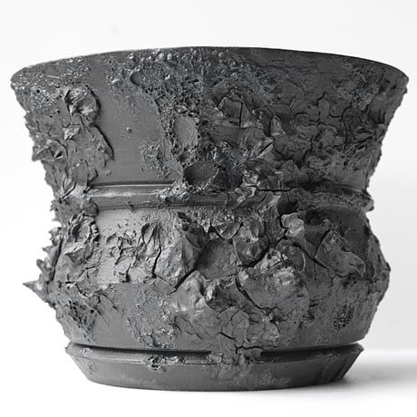 ＜ceramic pot ＞ GRAFFITI  Matt Black type_UC06