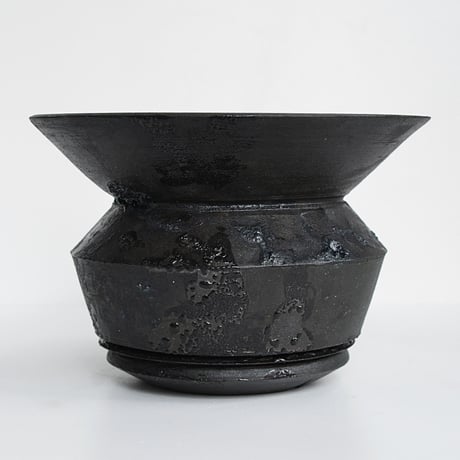 ＜ceramic pot ＞ GRAFFITI  Matt Black type_GA01