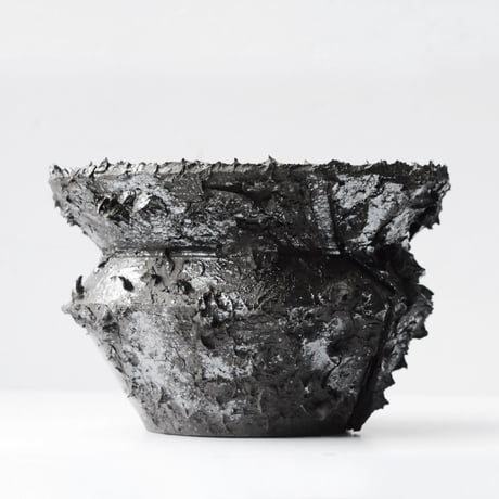 ＜ceramic pot ＞√ROOT   Metallic type +drip+Secret logo_C