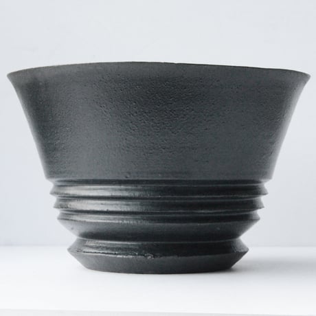 <ceramic pot ＞ SHARP EDGE  Matt Black type+drip_SH_C