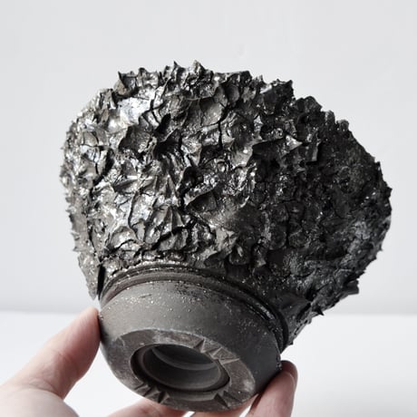 ＜ceramic pot ＞ SHARK_Metallic type_A4