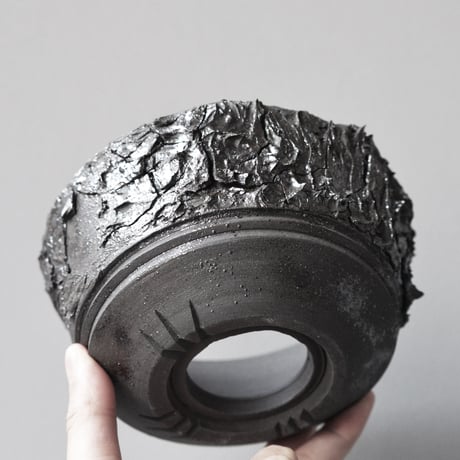 ＜ceramic pot ＞ SHARK_Metallic type_W1