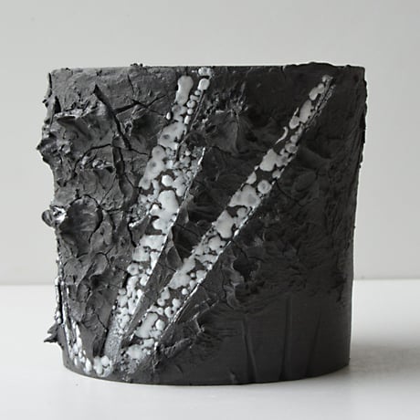 ＜ceramic pot ＞√ROOT   MattBlack type_VCU02