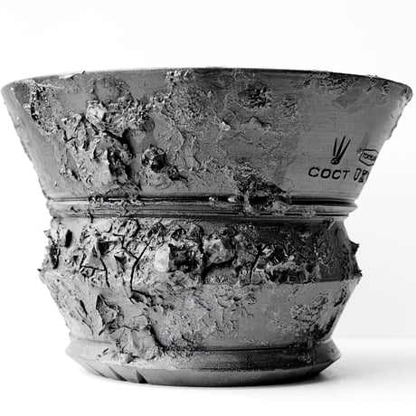 ＜ceramic pot ＞ GRAFFITI  Matt Black type_UC01