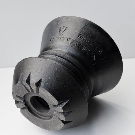 ＜ceramic pot ＞PENETRATOR    Matt Black type_MO03