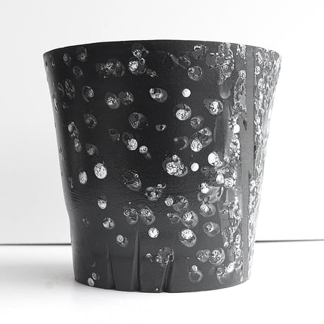 ＜ceramic pot ＞√ROOT MattBlack+W type_UK01