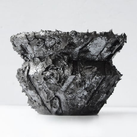 ＜ceramic pot ＞√ROOT   Metallic type +drip+Secret logo_C