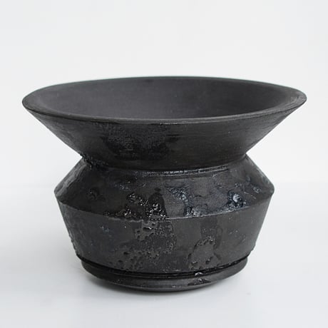 ＜ceramic pot ＞ GRAFFITI  Matt Black type_GA01