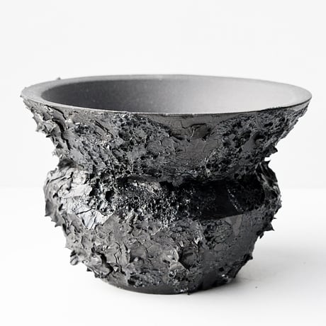 ＜ceramic pot ＞ SHARK  Matt Black type_TD07