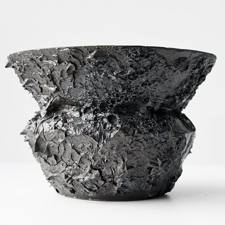 ＜ceramic pot ＞ SHARK  Matt Black type_TD07
