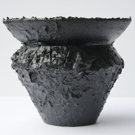 ＜ceramic pot ＞ SHARK  Matt Black type  SB