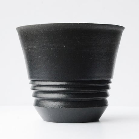<ceramic pot ＞ SHARP EDGE  Matt Black type+drip_SH_C