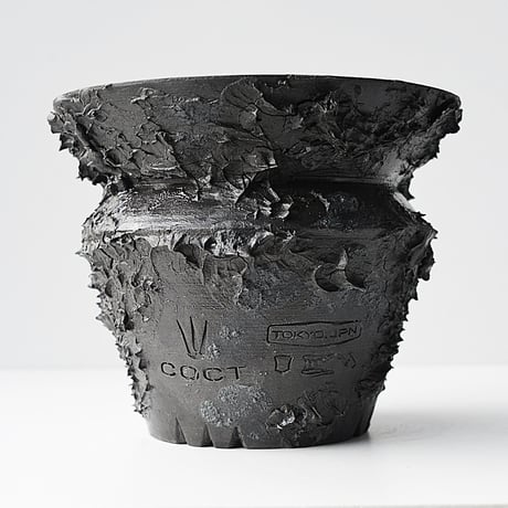 ＜ceramic pot ＞ SHARK  Matt Black type_PH09