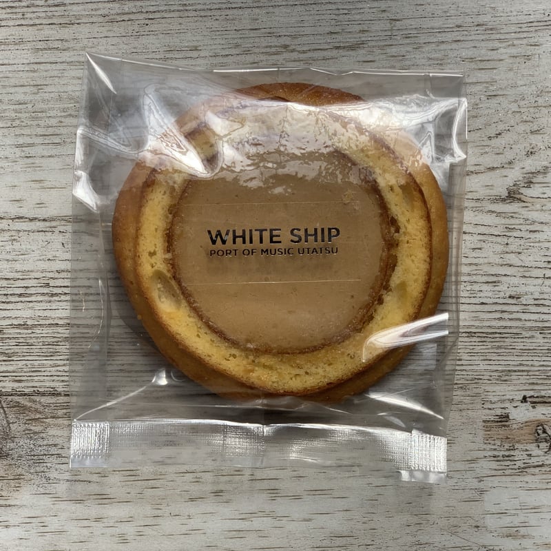 クリーム in バウム コーヒー 6個入 | WHITE SHIP