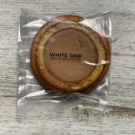 クリーム in バウム　チョコレート　６個入