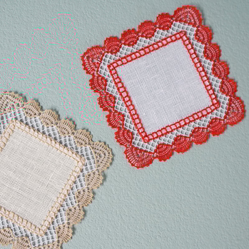 2色使いのスクエアフレーム 型紙「楽しくはじめるボビンレース