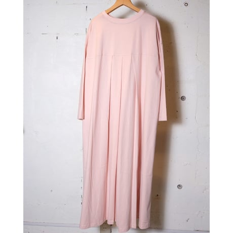 HARVESTY ハーベスティ"BACK PLEATS DRESS"