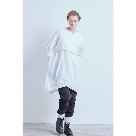 (g) グラム "FRONT GILET ONE PIECE"フロントジレワンピース