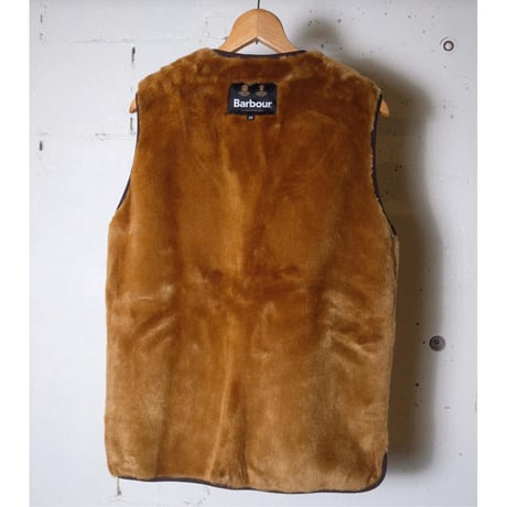 Barbour バブアー "FUR LINER VEST"ファーライナーベスト