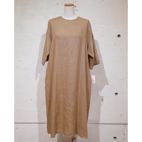 ina  / リネンキャンバス ドロップショルダーフレアワンピース