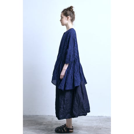 (g) グラム "BLOCK CHECK RIBBON BLOUSE"