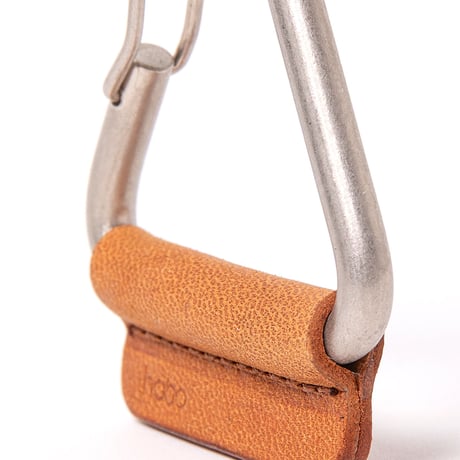 hobo ホーボー "TRIANGLE KEY RING with HORSE LEATHER"