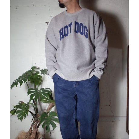 TACOMA FUJI RECORDS タコマフジレコード "HOT DOG COLLEGE LOGO SWEATSHIRT designed by Shuntaro Watanabe" スウェット
