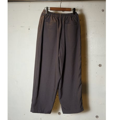 HARVESTY ハーベスティ "RELAXING TWILL EGG TUCK PANTS"