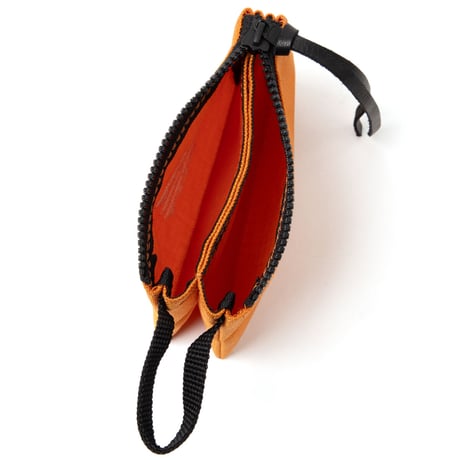 hobo ホーボー "EVERYDAY ZIP CASE NYLON OXFORD for CITY COUNTRY CITY"